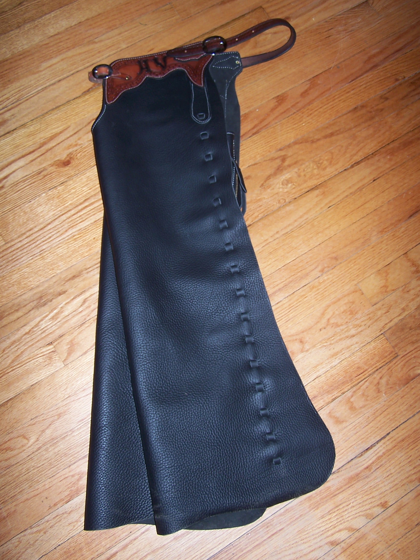 black shotgun